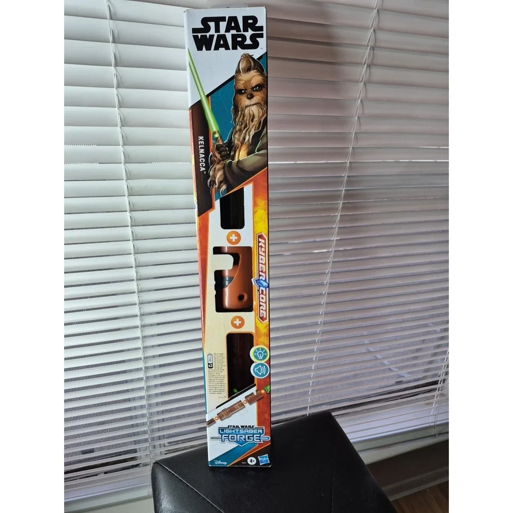 Hasbro Star Wars Lightsaber Forge Kyber Core‎ Kelnacca Green Electronic Disnep